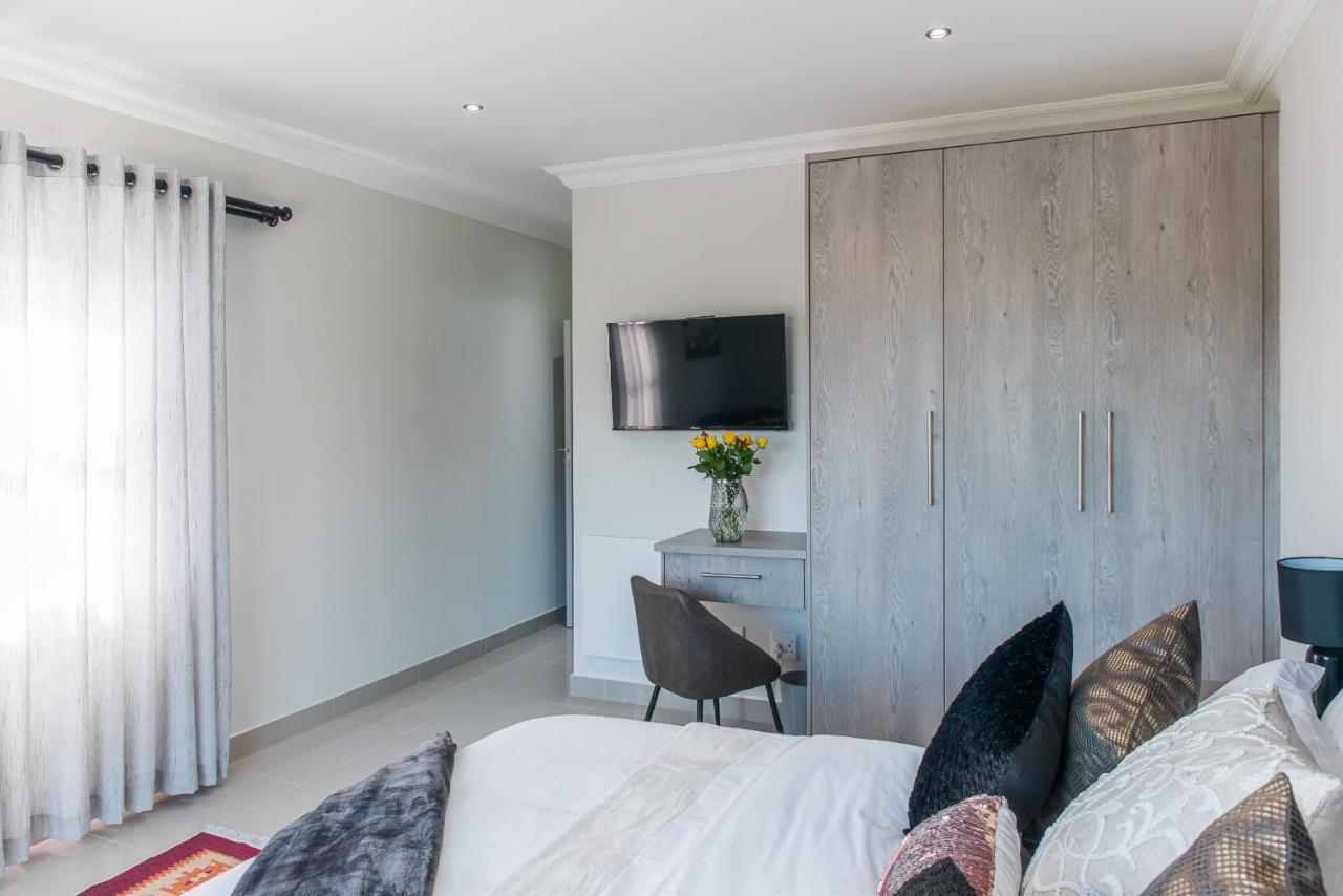 Hotel Elizabeth House Hermanus Esterno foto