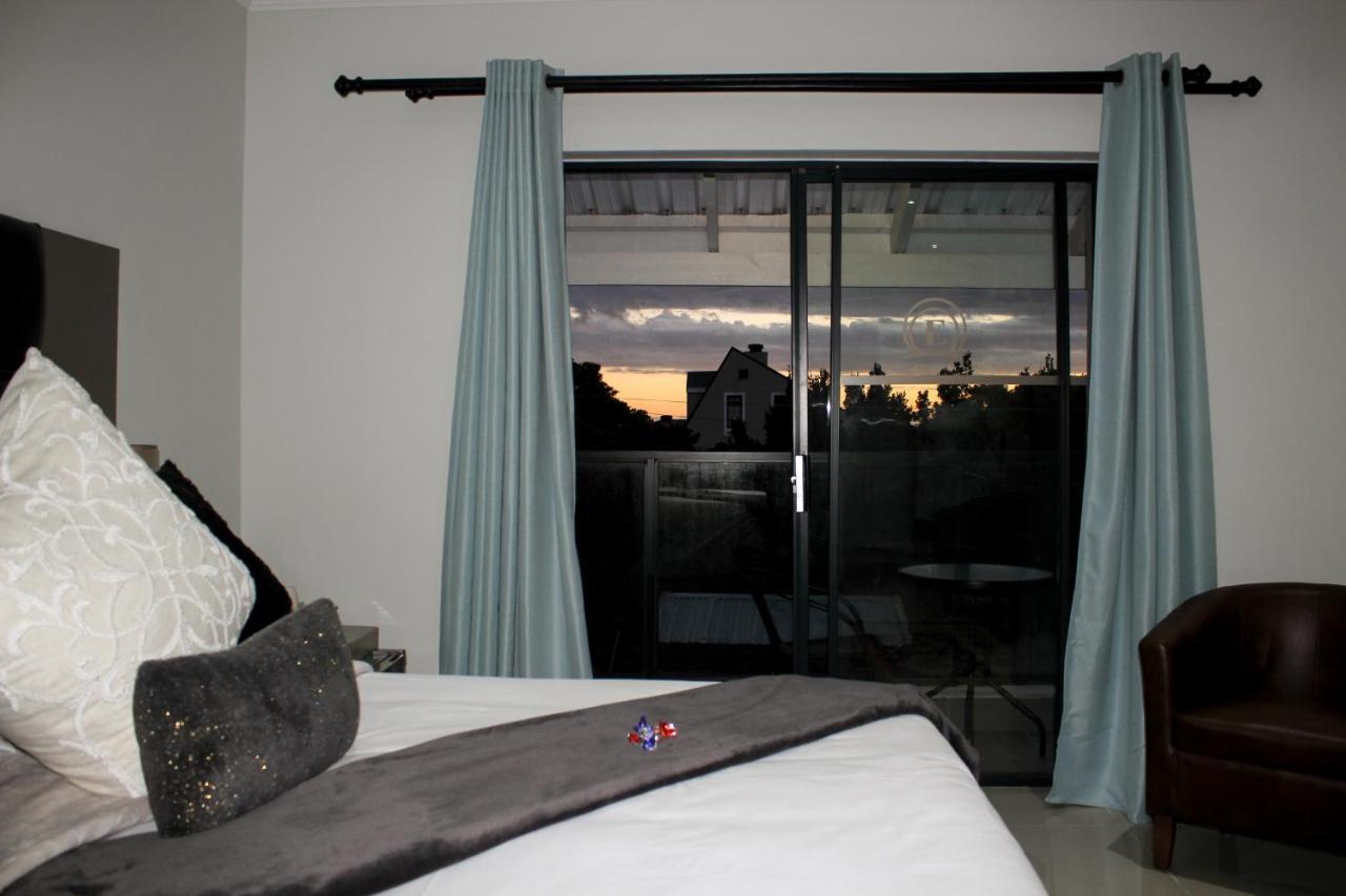 Hotel Elizabeth House Hermanus Esterno foto